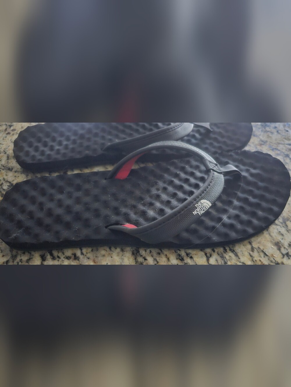 The North Face Base Camp Mini II Flip-Flops. Size 10 - Picture 6 of 8